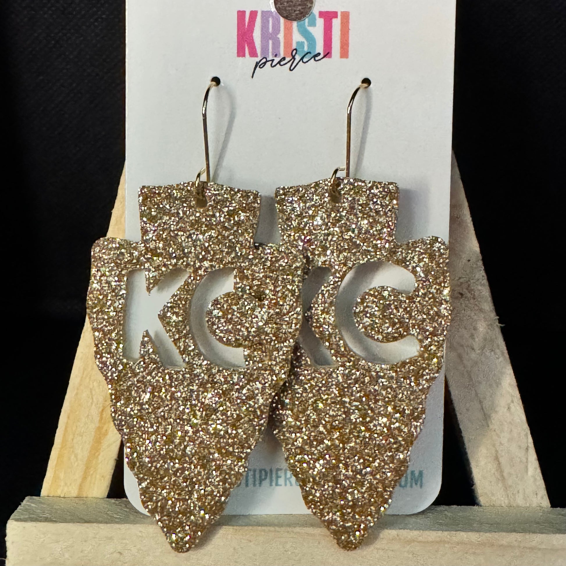 Gold Glitter Cutout KC Earrings