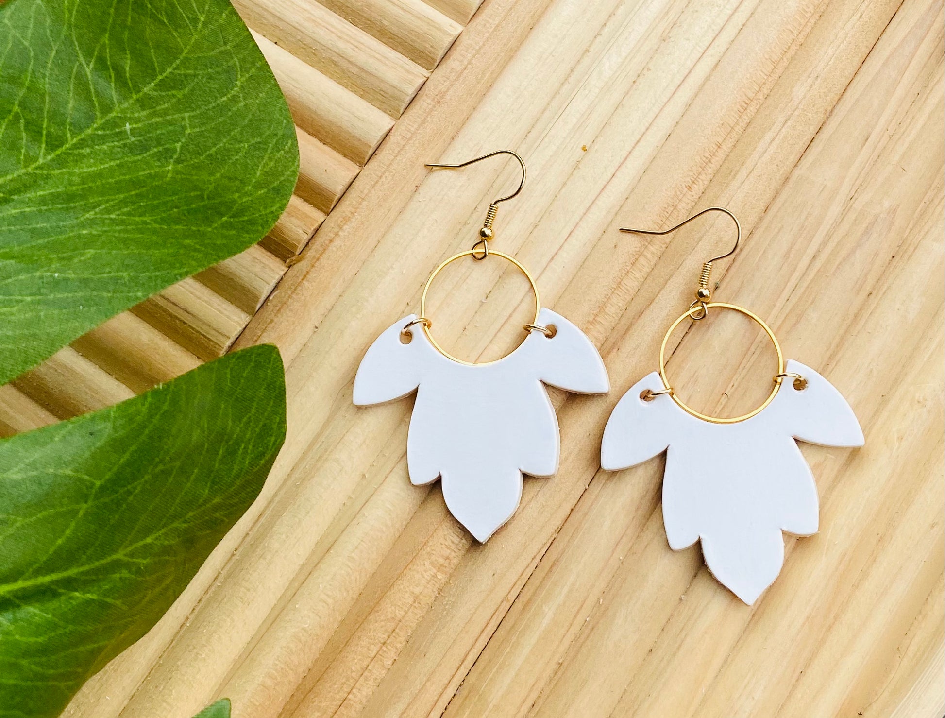 Gold Circle with White Flower-shaped Genuine Leather Dangle Earrings - Kristi Pierce Designs